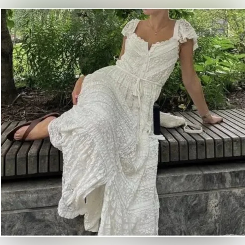 A Collective Story Women's White Ebba Eyelet Lace Maxi Dress Size Medium - Picture 4 of 16